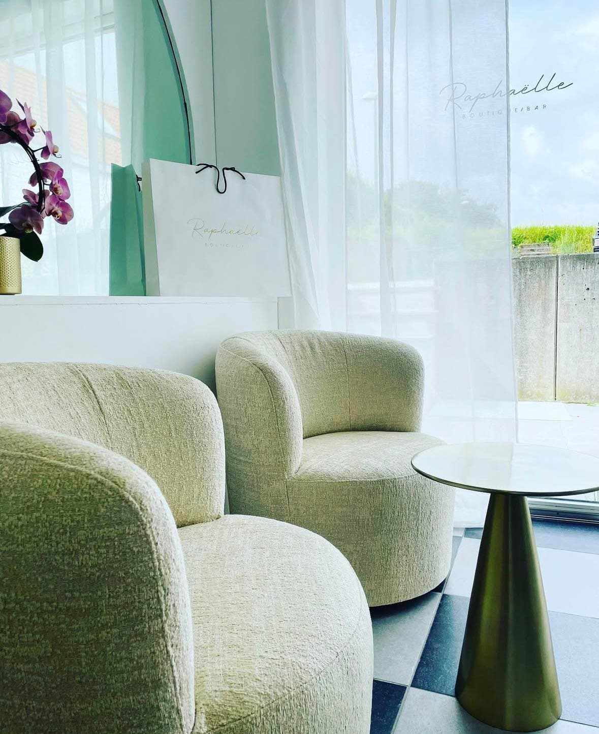Raphaëlle Boutique/Bar